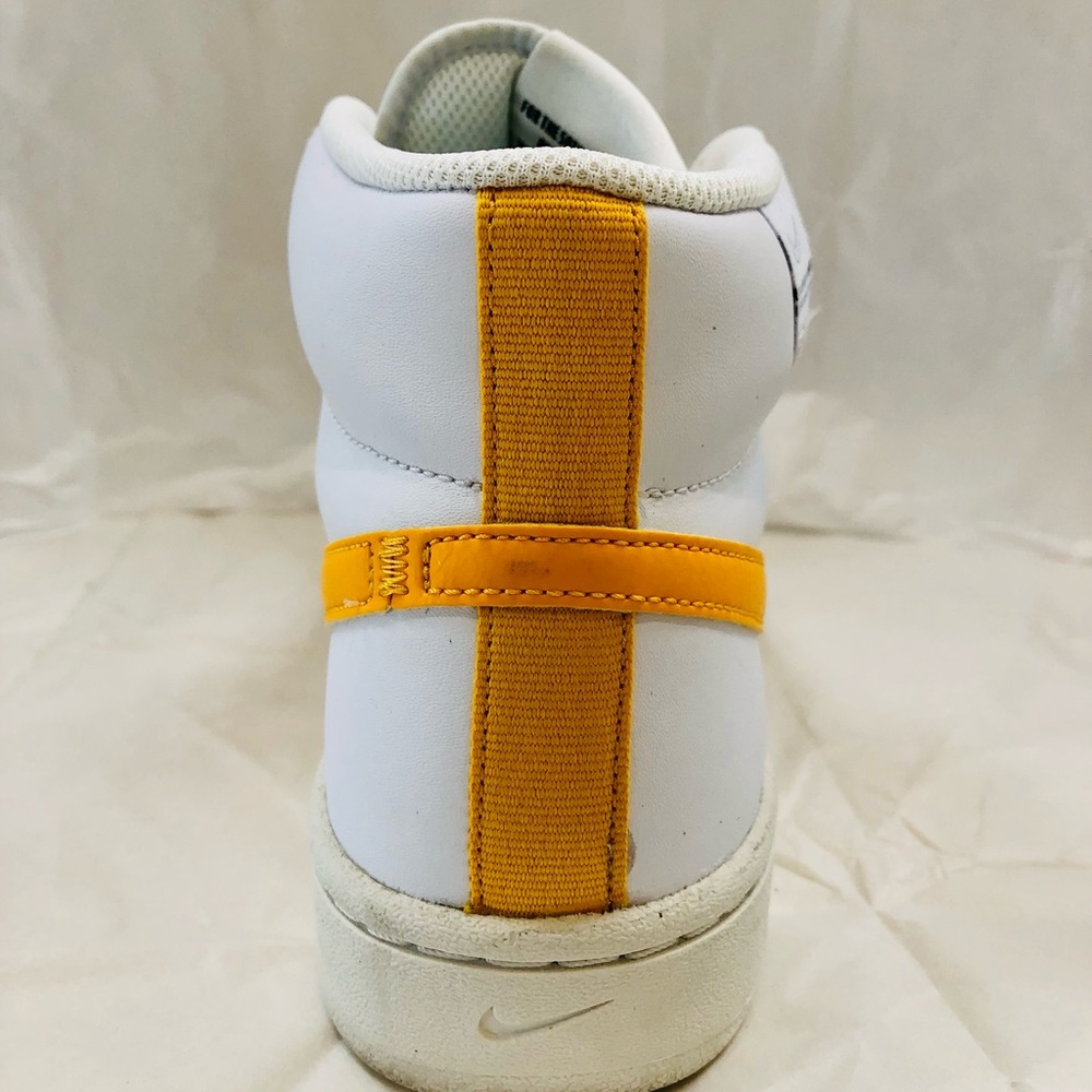 Nike Court Royale 2 Mid High-Tops - Picture 4 of 9